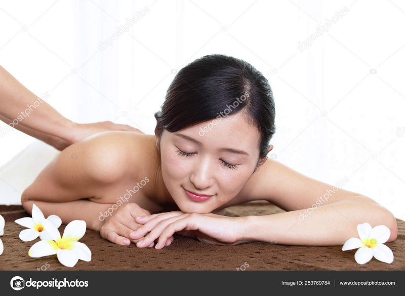 Hot Rock Massage Therapy Therapy: A Healing Experience